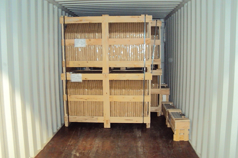 Carton & Plywood Crate Loading 1